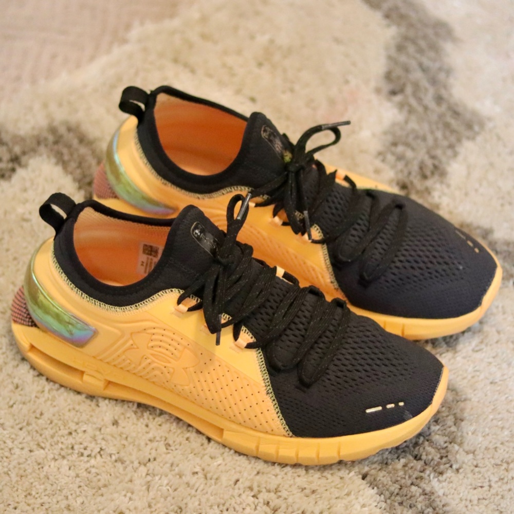 UA HOVR Phantom SE - Mens SZ 10.5